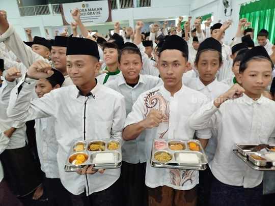 Program Makan Bergizi Gratis di Jombang Ditangani 146 Satuan Pelayanan Foto BeritaJatim.com