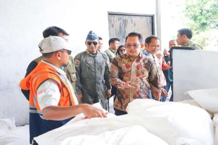 Antisipasi Bencana Banjir, Jatim Mulai Modifikasi Cuaca Hingga 22 Desember 2024 Foto BeritaJatim.com