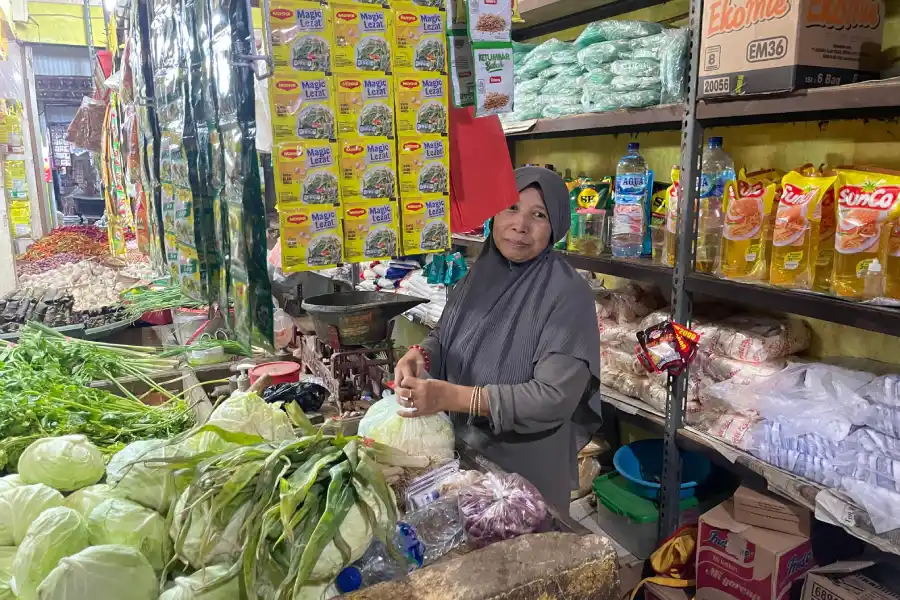 Harga Komoditas Pokok di Lamongan Merangkak Naik Jelang Nataru Foto BeritaJatim.com