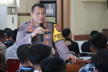 Polisi Kerahkan 13 Ribu Personel untuk Amankan Perayaan Tahun Baru Foto BeritaJatim.com