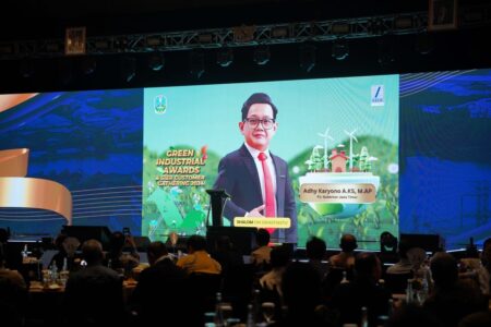 Pj Gubernur Adhy: Kawasan Industri SIER Pendorong Pertumbuhan Ekonomi di Jatim Foto BeritaJatim.com