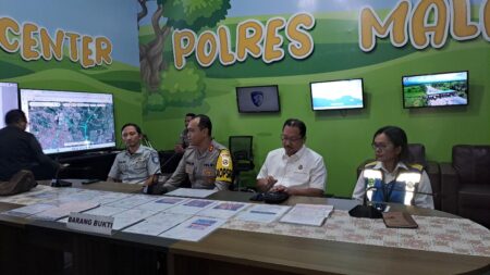 Sopir Truk Tronton Jadi Tersangka Dalam Laka Maut Tol Pandaan – Malang Foto BeritaJatim.com