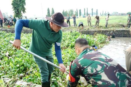 Gerakan Jihad Rawat Sungai Digaungkan Pemkab Sidoarjo Foto BeritaJatim.com