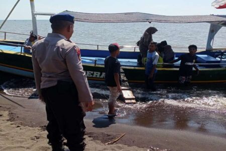Lokasi Wisata Pantai Jadi Fokus Perhatian Polres Probolinggo Foto BeritaJatim.com
