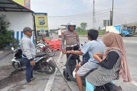 Polres Probolinggo Imbau Larangan Penggunaan Sepeda Listrik di Jalan Raya Foto BeritaJatim.com