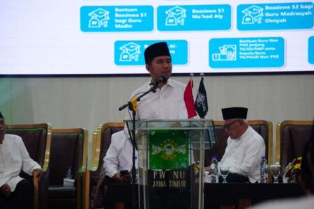 Pra Rakerwil PWNU Jatim, Ini Komitmen Khofifah-Emil untuk Bumi Majapahit Foto BeritaJatim.com