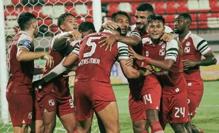 Persebaya dan Arema FC Kalah Telak, 4 Tim Jatim Gagal Menang di Pekan ke-20 Liga 1 Foto BeritaJatim.com