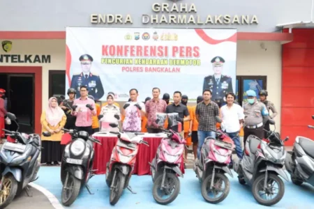 Polres Bangkalan Amankan 9 Pelaku Curanmor Foto BeritaJatim.com