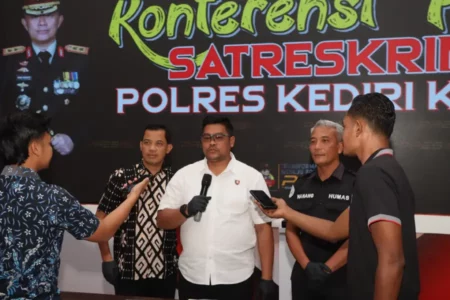 Pria Kediri Embat Motor Tetangga, Modusnya Minta Diantar Ambil HP Foto BeritaJatim.com