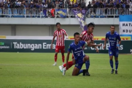 Deltras FC Sidoarjo Tumbang di Kandang PSIM Yogyakarta Foto BeritaJatim.com
