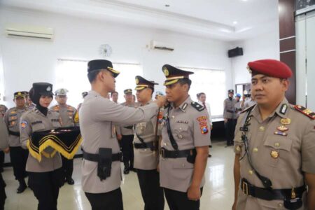 Wakapolres dan Kasat Reskrim Polres Magetan Berganti Foto BeritaJatim.com