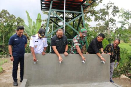 Pelindo Multi Terminal Berikan Solusi Air Bersih untuk Desa Kasindir Foto BeritaJatim.com