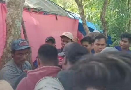 Gara-gara Copet, Kerapan Sapi di Bangkalan Ricuh Foto BeritaJatim.com