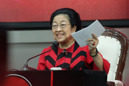 Megawati: Prabowo Kirim Sinyal Ingin Bertemu, Tapi Aku lagi Mumet Foto BeritaJatim.com