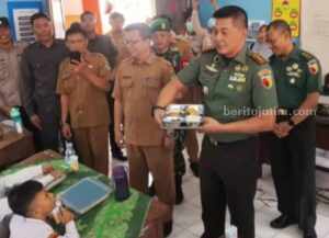 Program MBG Perdana di Pamekasan Sasar 9 Lembaga Pendidikan Foto BeritaJatim.com