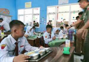 1 Dapur Fasilitasi 3 Ribu Porsi Program MBG di Pamekasan Foto BeritaJatim.com