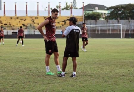 Rakhmad Basuki Optimistis Pemain Anyar Madura United Ciptakan Atmosfer Baru Foto BeritaJatim.com