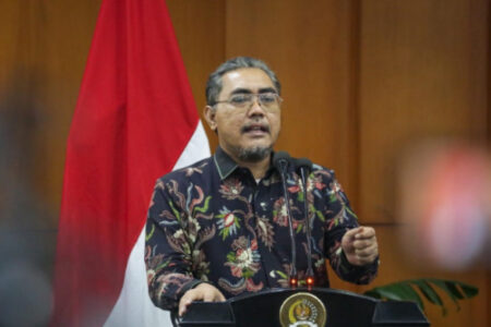 Pemerintah Diminta Tidak Puas dengan Capaian Kinerja 100 Hari Foto BeritaJatim.com