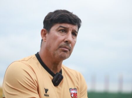 Alfredo Vera Bertekad Bawa Madura United Keluar dari Zona Degradasi Foto BeritaJatim.com