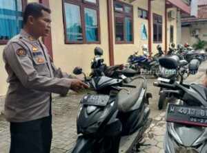 Terlibat Curanmor, Warga Sampang dan Sumenep Ditangkap Polisi di Pamekasan Foto BeritaJatim.com