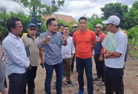 DPRD Surabaya Sesalkan Pembongkaran Sepihak di Tambak Medokan Ayu Foto BeritaJatim.com