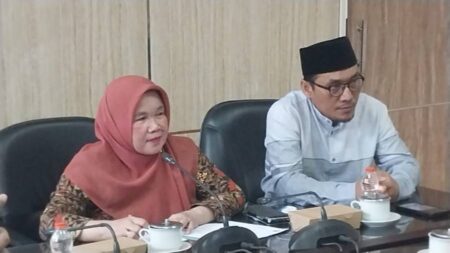 DPRD Jember Serukan Warga Miskin agar Datangi Dinsos Foto BeritaJatim.com