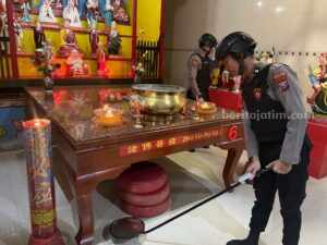 Kapolres Sumenep Cek Klenteng Pao Sian Lin Kong Jelang Perayaan Imlek Foto BeritaJatim.com