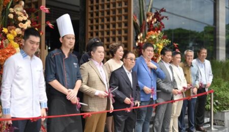 Legacy Ballroom Surabaya Resmi Dibuka, Hadirkan Pengalaman Kuliner Internasional Foto BeritaJatim.com