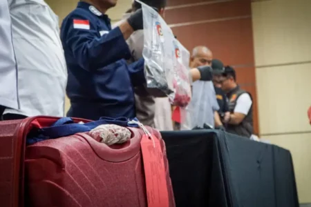Kejanggalan Kasus Mutilasi dalam Koper Ngawi, Polisi Tak Temukan Bekas Darah di Pisau Tersangka Foto BeritaJatim.com