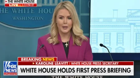 White House Buka Akses Briefing Pers untuk Influencer Medsos Foto BeritaJatim.com