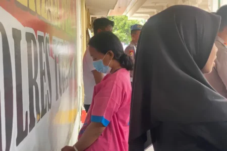 Terjerat Utang Bank Plecit, Emak-Emak di Tuban Nekat Curi 7 Motor Foto BeritaJatim.com