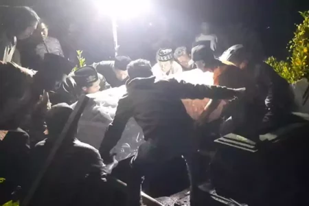 Suami Ketiga Korban Mutilasi Asal Blitar Tak Hadiri Pemakaman, Kemana? Foto BeritaJatim.com