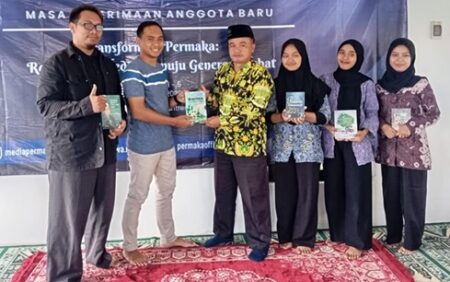 Ketua Ansor Nganjuk dan Pengurus LTN PWNU Jatim Jadi Pemateri Orientasi Permaka Foto BeritaJatim.com