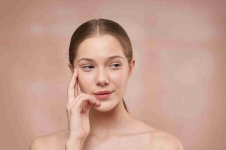 Kenali Perbedaan Skin Purging dan Breakout, Jangan Sampai Salah Penanganan! Foto BeritaJatim.com