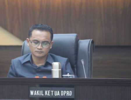 DPRD Jember: Tidak Mungkin Honorer Diberhentikan Begitu Saja Foto BeritaJatim.com