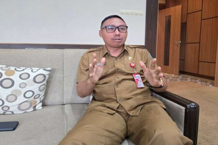 Pangkas Perjalanan Dinas Hingga Seremonial, Pemprov Jatim Bisa Hemat Rp500 M Foto BeritaJatim.com