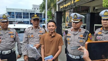 Viral Pengemudi Pakai Pelat Nomor Jepang di Malang, Polisi Langsung Tindak Foto BeritaJatim.com