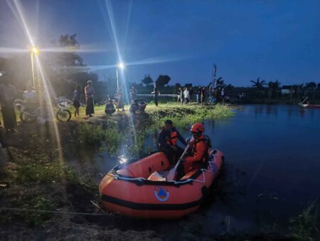 Dua Remaja Gresik yang Tenggelam di Waduk Berhasil Ditemukan Foto BeritaJatim.com