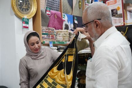Sambut Ramadan, Bursa Sajadah Buka Cabang Baru dengan Promo Menarik Foto BeritaJatim.com