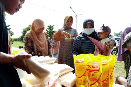 Minyakita Langka di Magetan, Warga Terpaksa Mencari ke Ponorogo Foto BeritaJatim.com
