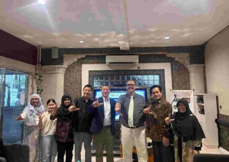 STIE Malangkuçeçwara Terima Kunjungan CEO Nishitani Co. Ltd, Peluang Karir Mahasiswa Makin Terbuka Foto BeritaJatim.com
