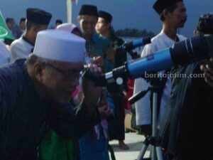 Hilal 1 Ramadan 1446 H di Mojokerto Tak Terlihat Akibat Cuaca Mendung Foto BeritaJatim.com