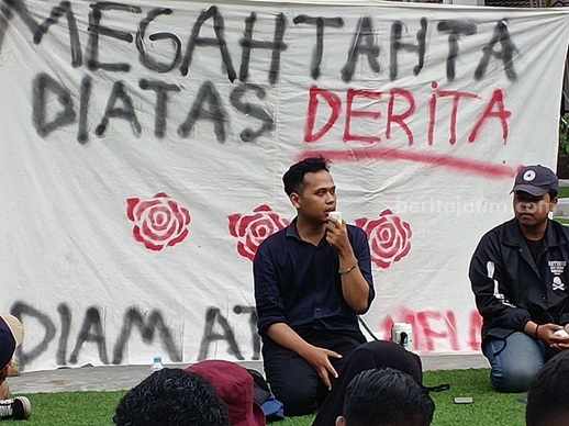BEM Unair Bakal Demonstrasi Tolak Pemangkasan Anggaran Pendidikan dan Kesehatan Foto BeritaJatim.com