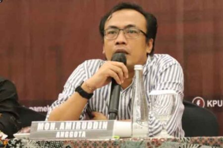 Bubarkan Badan Adhoc, KPU Pamekasan Fokus Perjuangkan Keputusan Hasil Rekapitulasi Pilkada Foto BeritaJatim.com