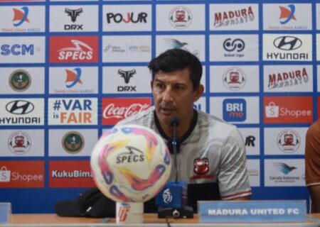Hadapi PSBS Biak, Madura United Berpeluang Keluar dari Zona Degradasi Foto BeritaJatim.com