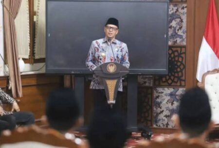Pj Bupati Pamekasan Minta Kepala Sekolah Hadirkan Program Inovatif Foto BeritaJatim.com