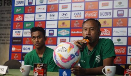 Persebaya Pantau Kondisi Pemain Jelang Laga Krusial Kontra PSBS Foto BeritaJatim.com