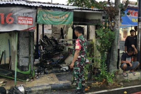 Kronologi Rumah Lansia di Jalan Gajah Mada Madiun Terbakar Foto BeritaJatim.com