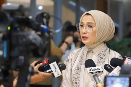 Arzeti Bilbina Dukung Ojol dapat Tunjangan Hari Raya Foto BeritaJatim.com