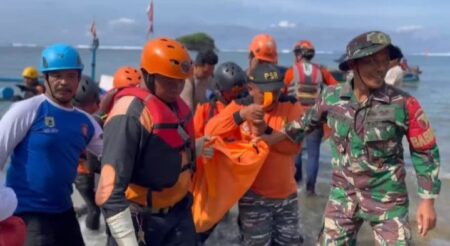 Jasad Pencari Ikan di Pantai Kondang Merak Ditemukan Meninggal Dunia Foto BeritaJatim.com